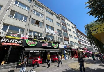 TABAKLAR MAHALLESİNDE 2+1 SATILIK DAİRE